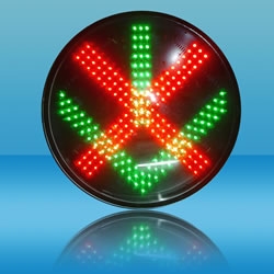 LED红交叉绿箭交通信号灯组